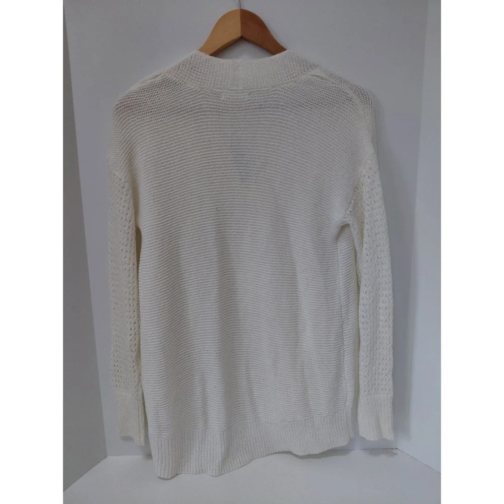 Maurices soft white